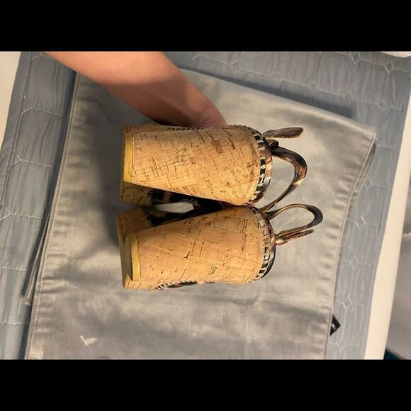 Stuart Weitzman leopard leather wedges, size 8 - Picture 9 of 10